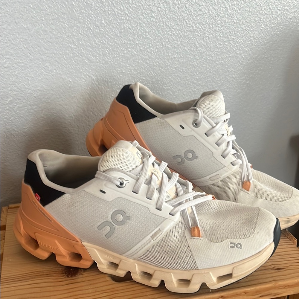 On Running Women’s  Cream and Tan Sneakers
